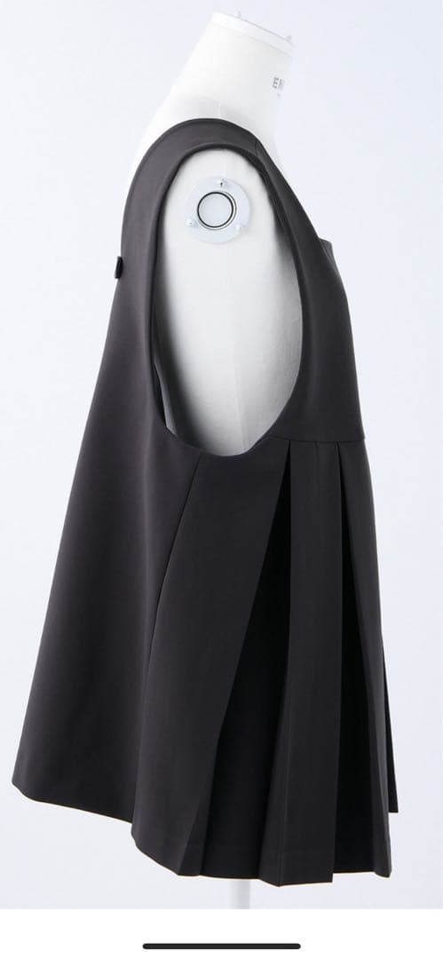 ENFOLD（エンフォルド）PLEATS TWO-WAY VEST ベスト