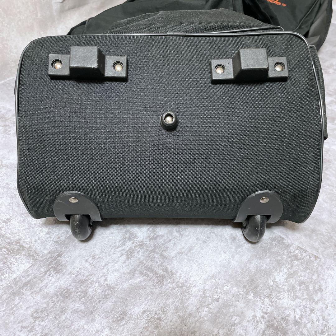 TaylorMade（テーラーメイド）ゴルフ トラベルケース タイヤ付き 黒