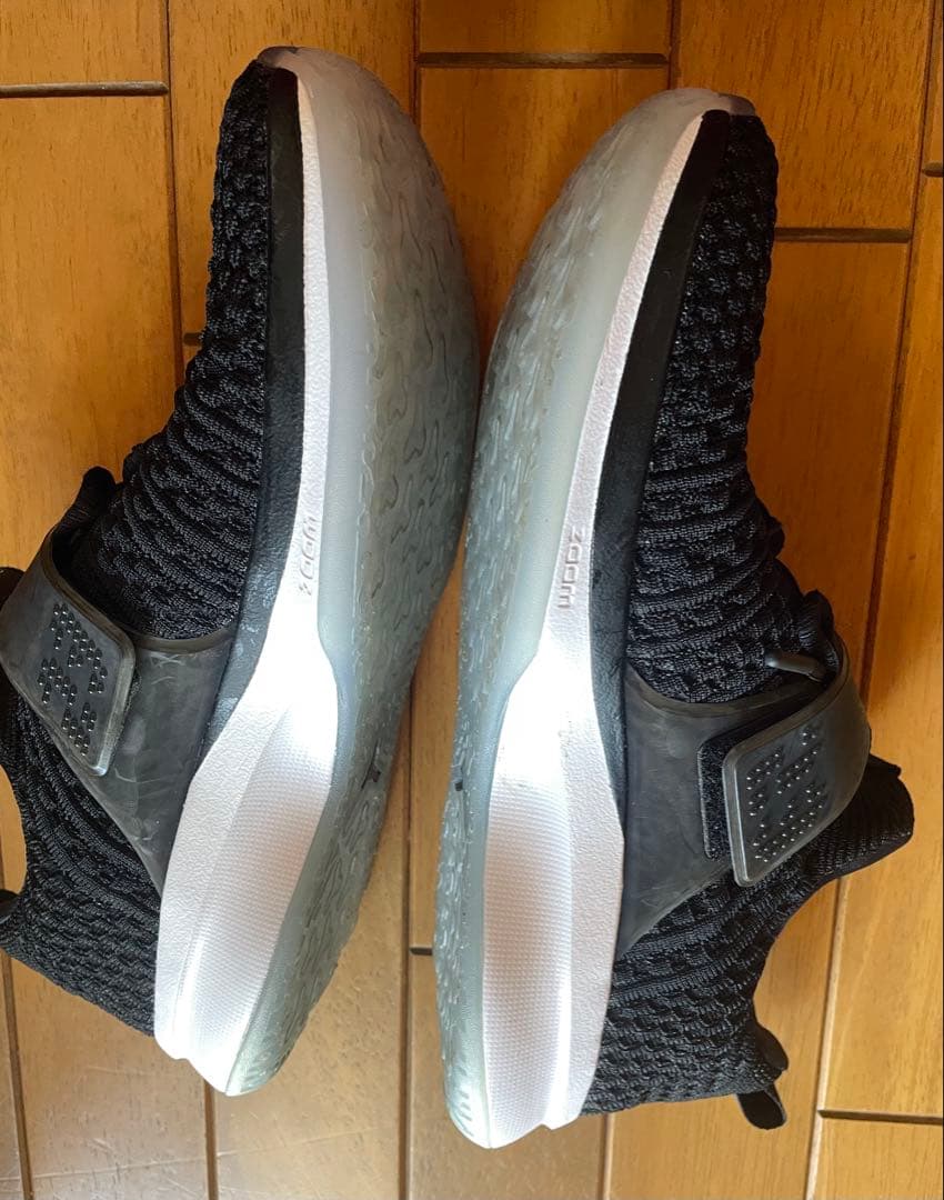 美品　NIKE エアジョーダンフライニットメンズバスケットシューズ　スニーカー