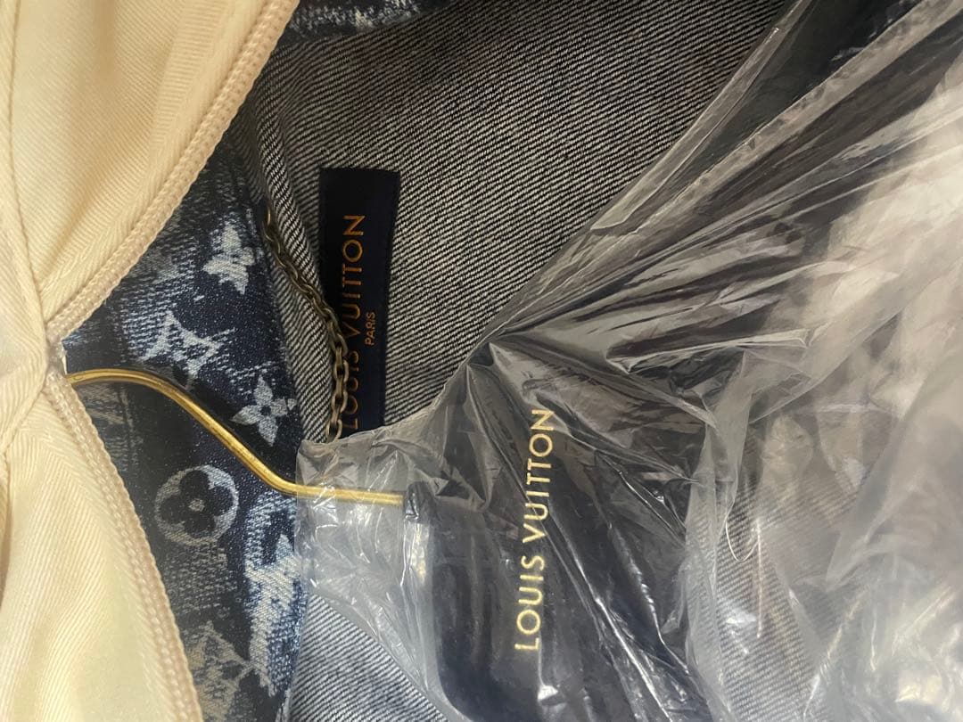 LOUIS VUITTON ヴィトン　ハワイアン タペストリー モノグラムシャツ