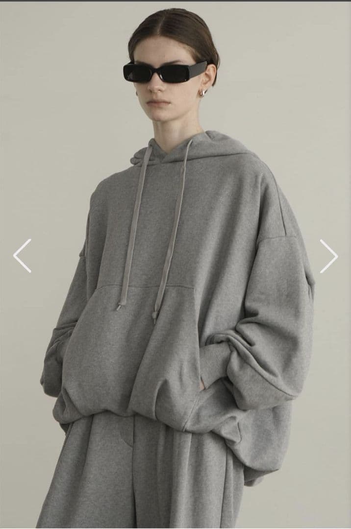 【新品未使用】CLANE BALLOON SWEAT HOODIE