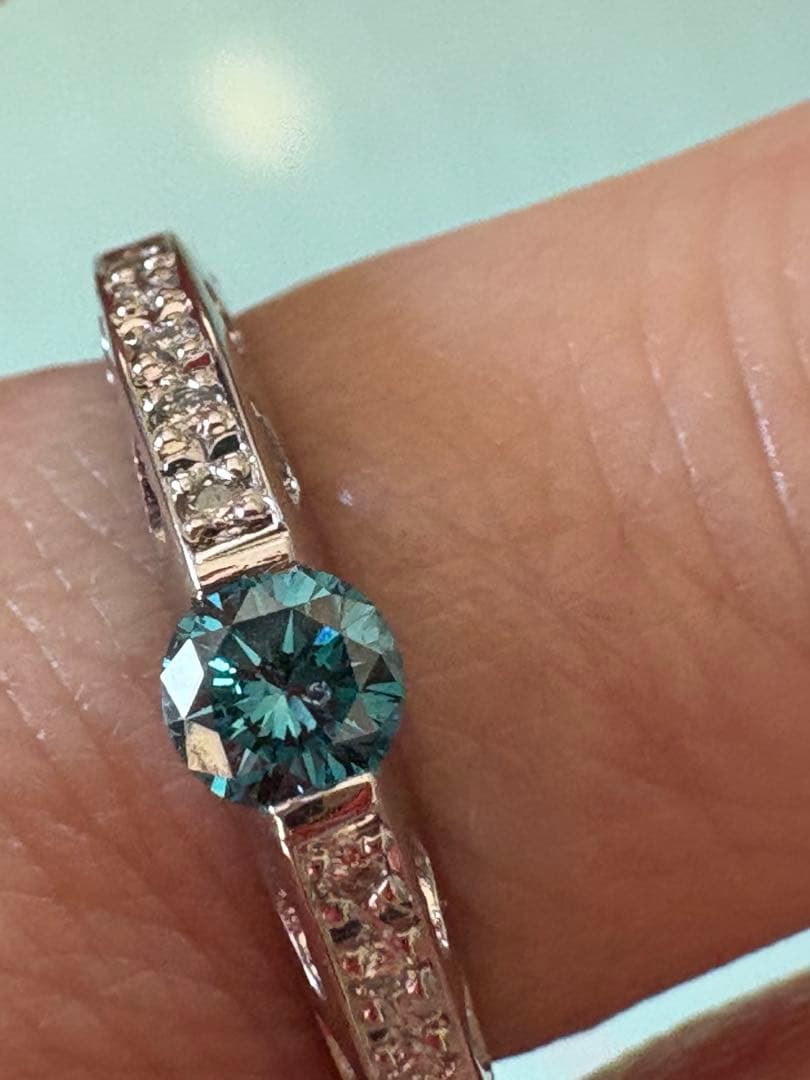 pt900 天然ブルーダイヤモンド(Treatment) リング　最終価格