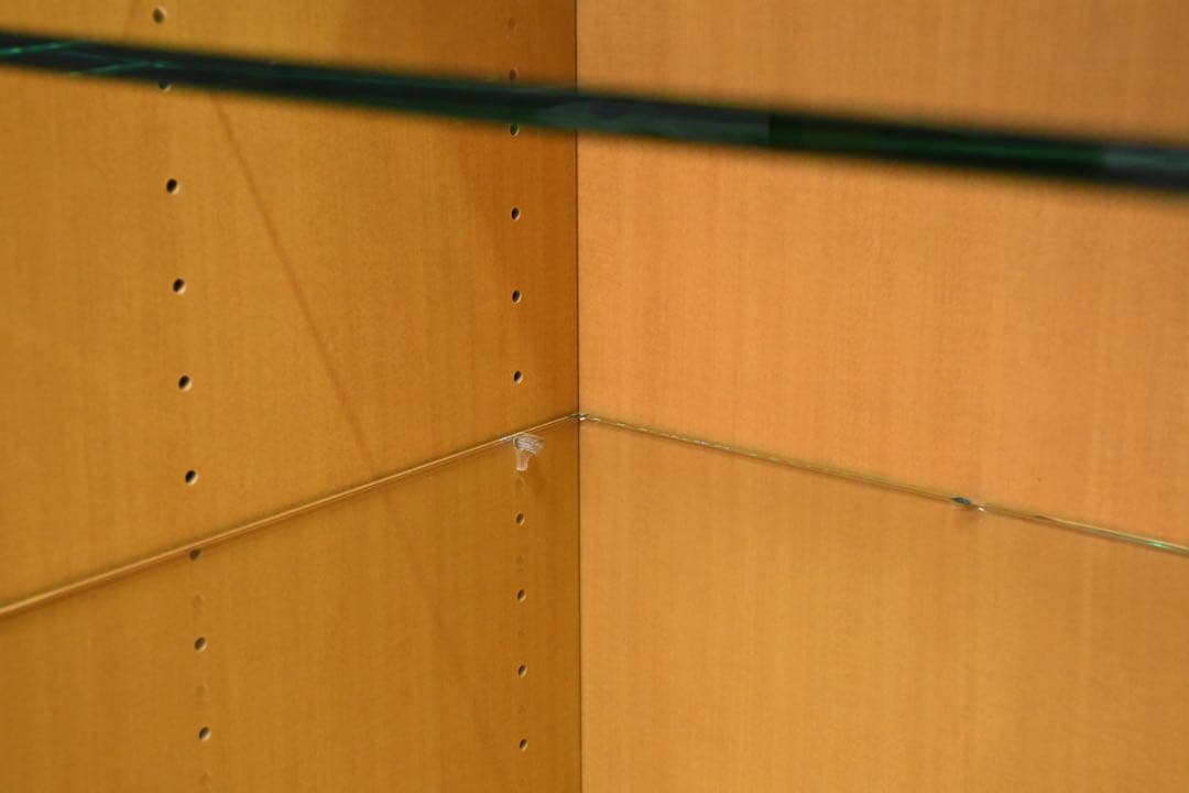 ELC52 アルフレックス コンポーザー キャビネット 照明付き 飾り棚 カップ