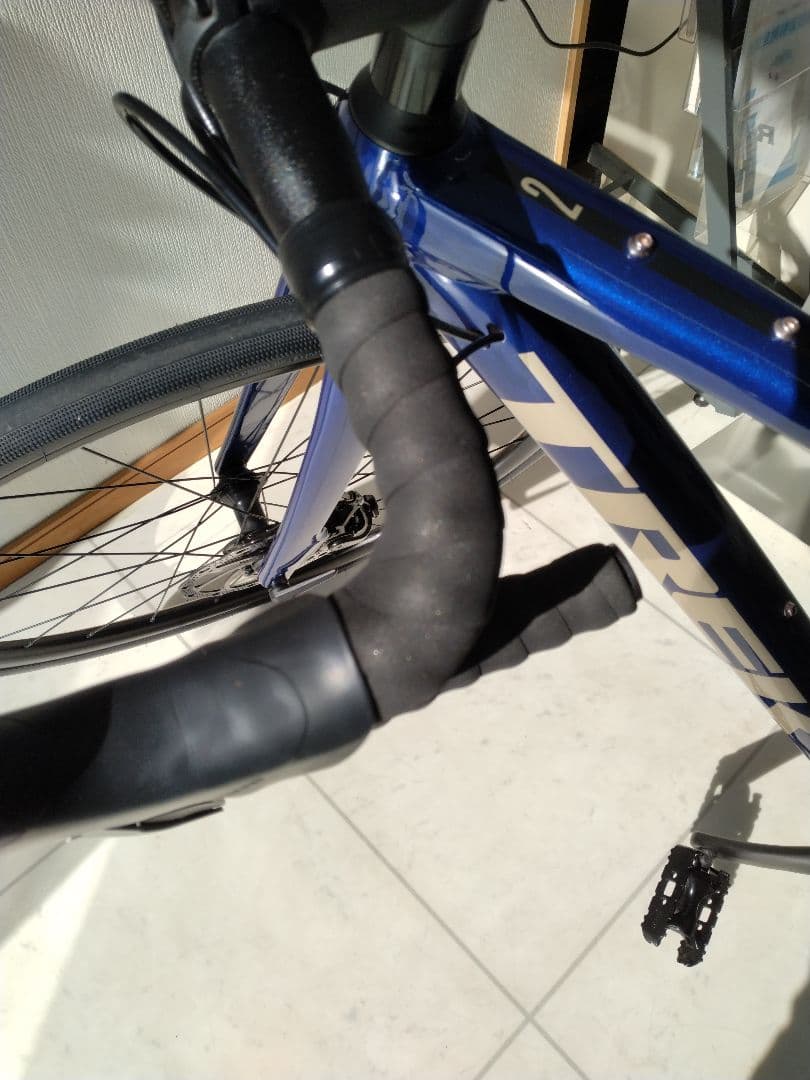 値下げ　TREK Domane AL2　Gen3 Hex Blue