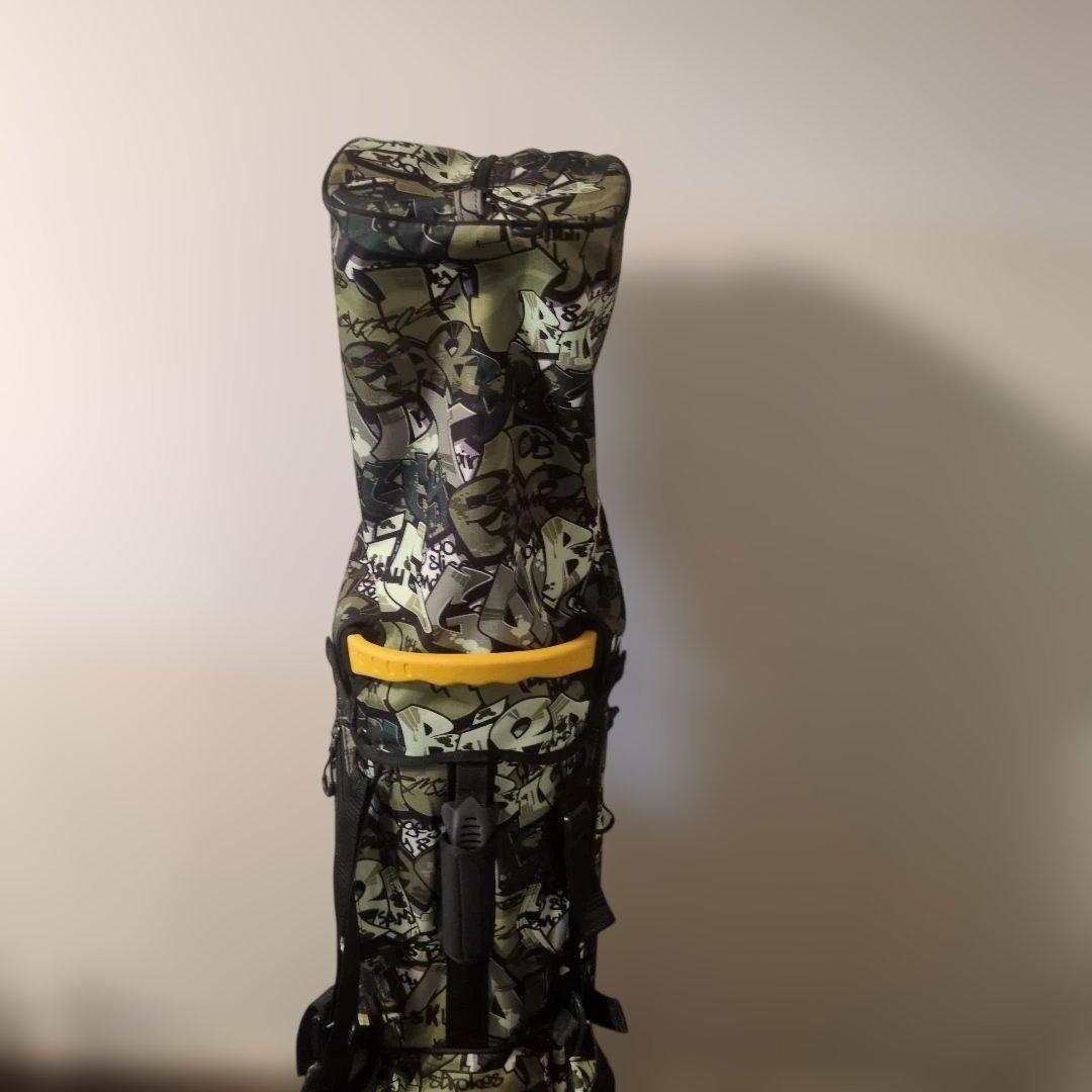 LOUDMOUTH 迷彩柄 キャディバッグ