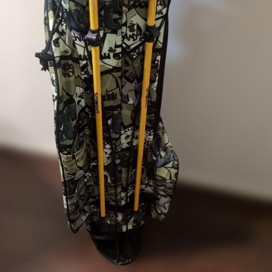 LOUDMOUTH 迷彩柄 キャディバッグ