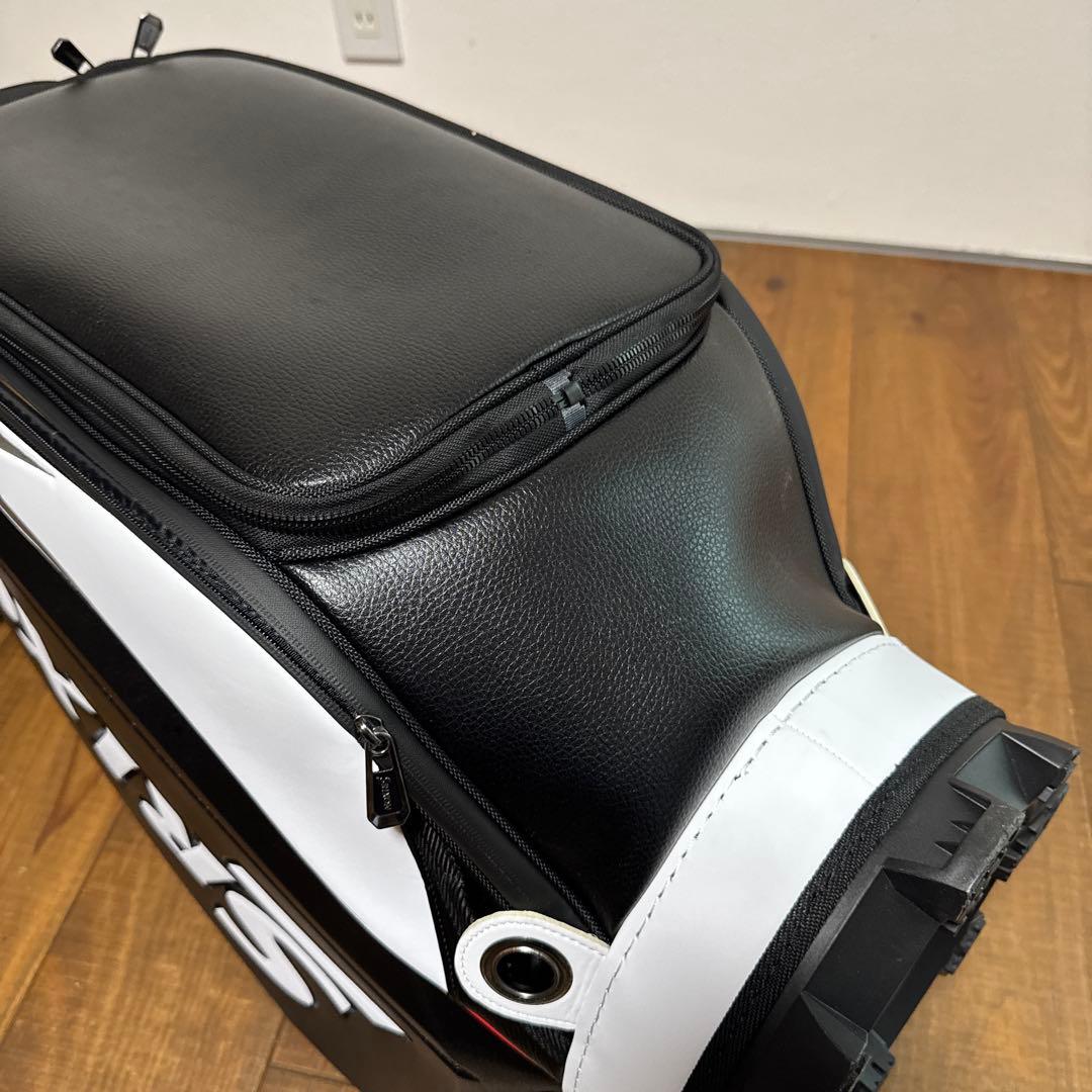 スリクソン　キャディバッグ　プロモデル