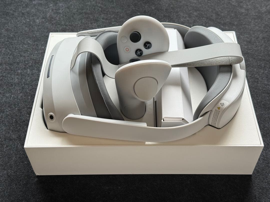 PICO4Ultra・モーショントラッカー・AMVRストラップ