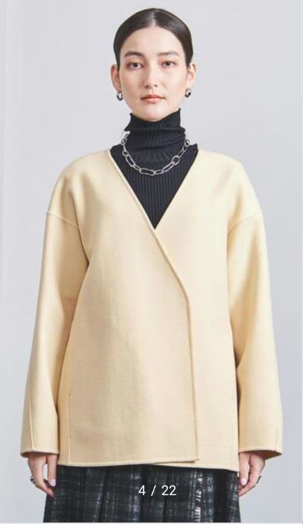 【ももこ】ユナイテッドアローズ Vネック リバー ショートコート