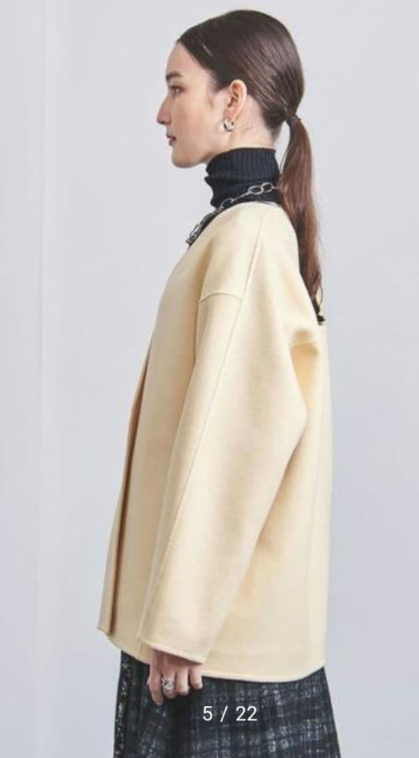 【ももこ】ユナイテッドアローズ Vネック リバー ショートコート