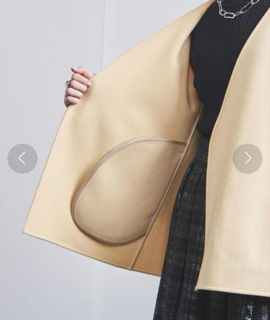 【ももこ】ユナイテッドアローズ Vネック リバー ショートコート