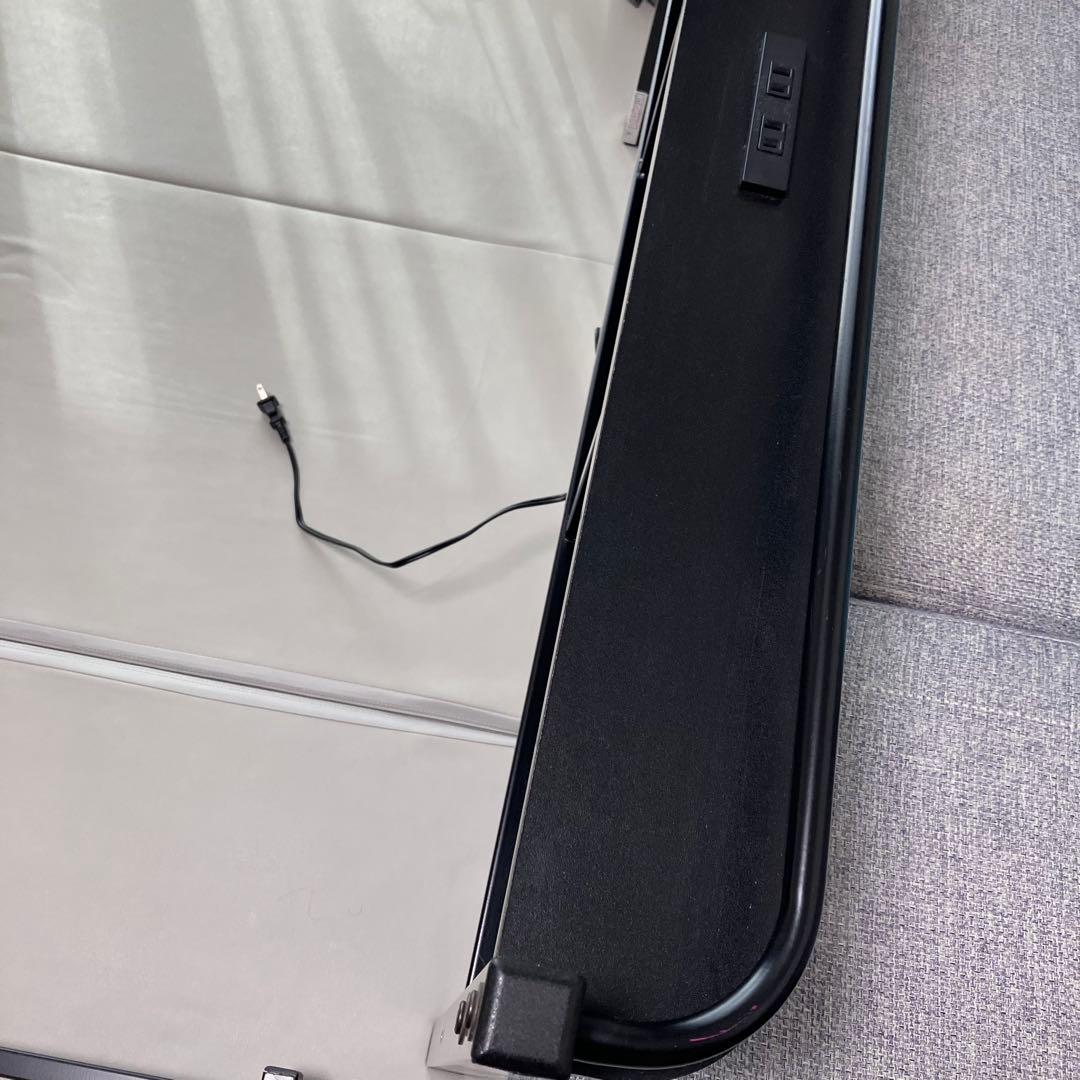 【手渡し可】ニトリ パイプベッド バジーナ シングル　コンセント付き　ブラック