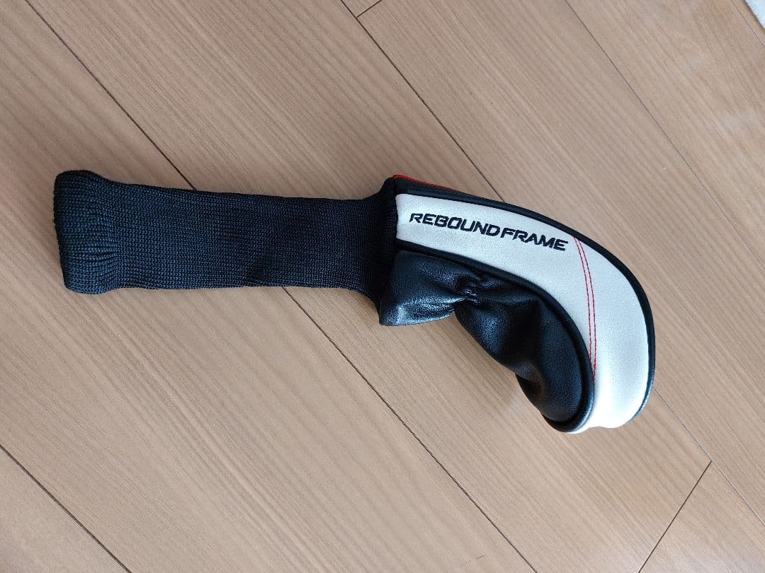 スリクソンZX MkⅡ 4u 22°　ヘッドカバーあり、おまけシャフト付き