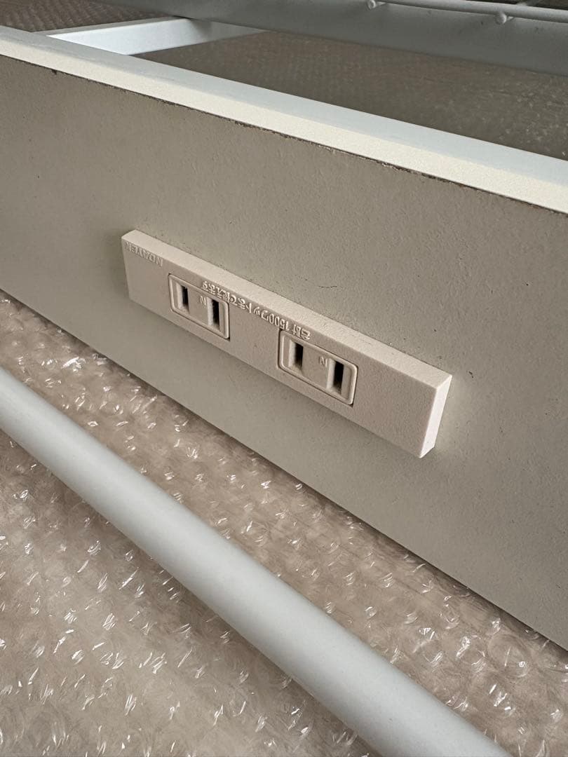 1/11までで大幅値下げ　シングルベッド メタルフレームのみ(写真あり)