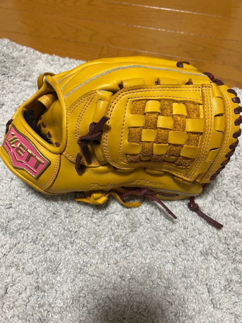 ゼット　軟式オールラウンド用グローブ