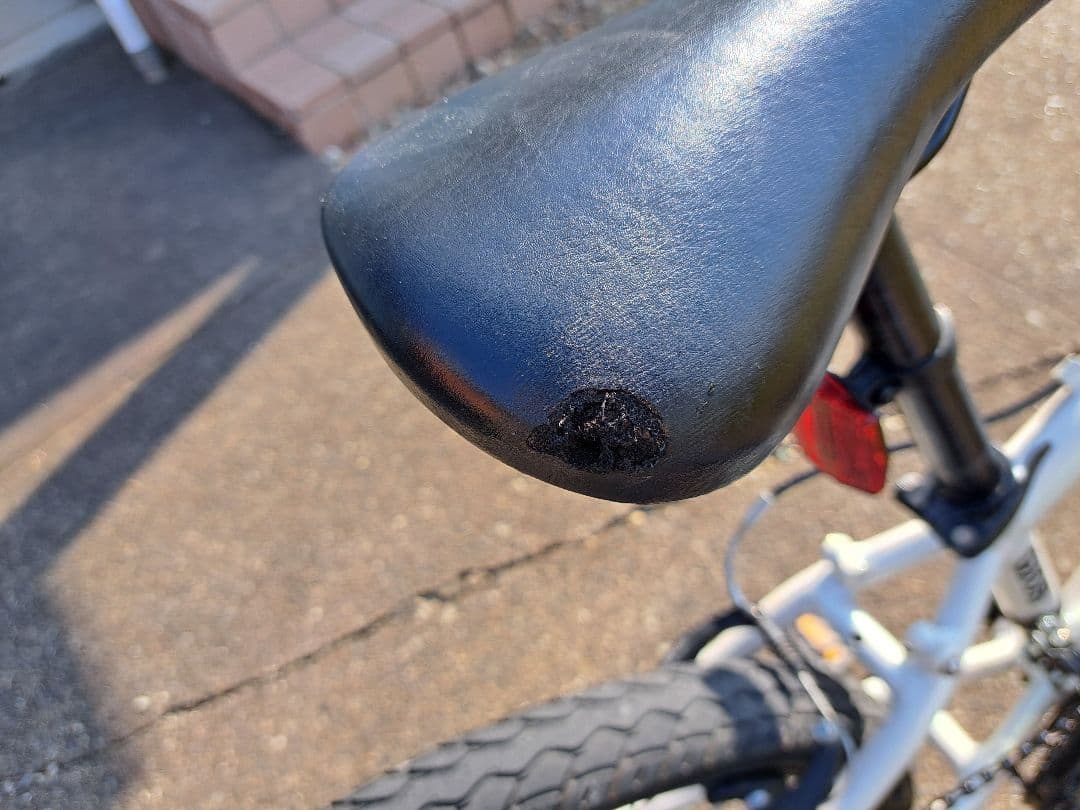 【引き取り限定　なつ】GIOS ジオス22 キッズバイク 子ども　自転車