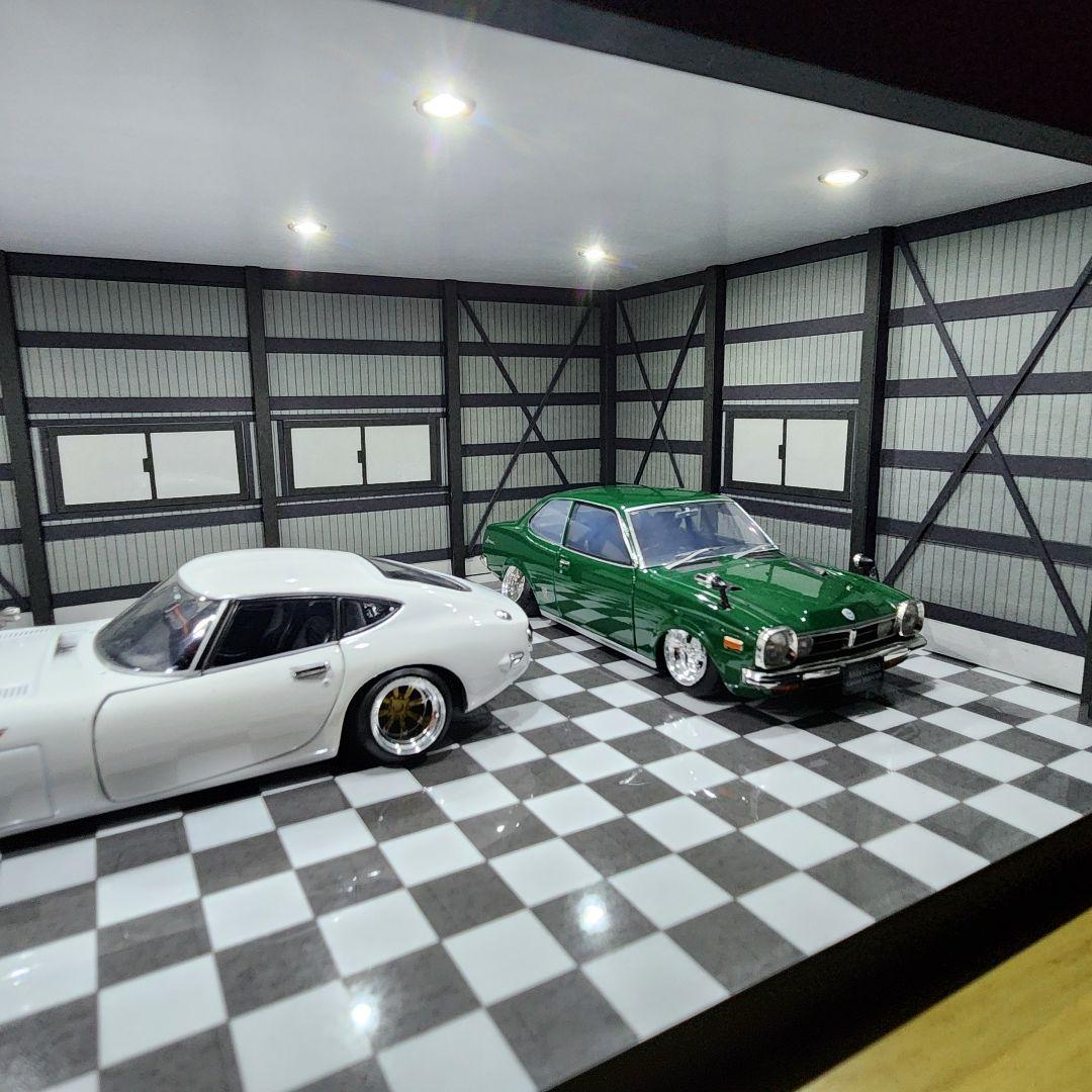 1/24 ミニカー　ガレージ　ジオラマ　ショーケース　LED照明　　ショールーム