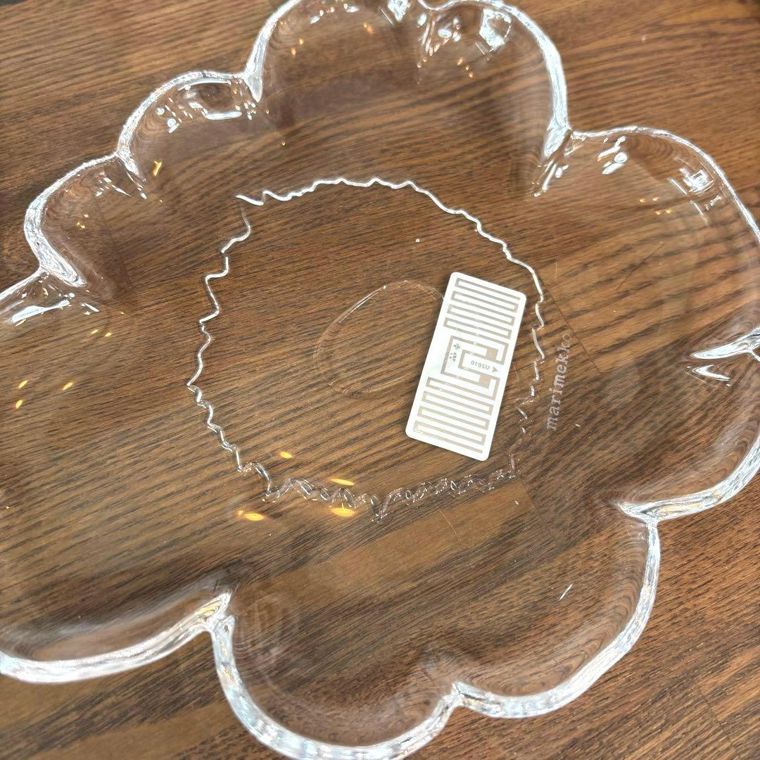 Unikko ガラスプレート 20cm マリメッコ　marimekko プレート