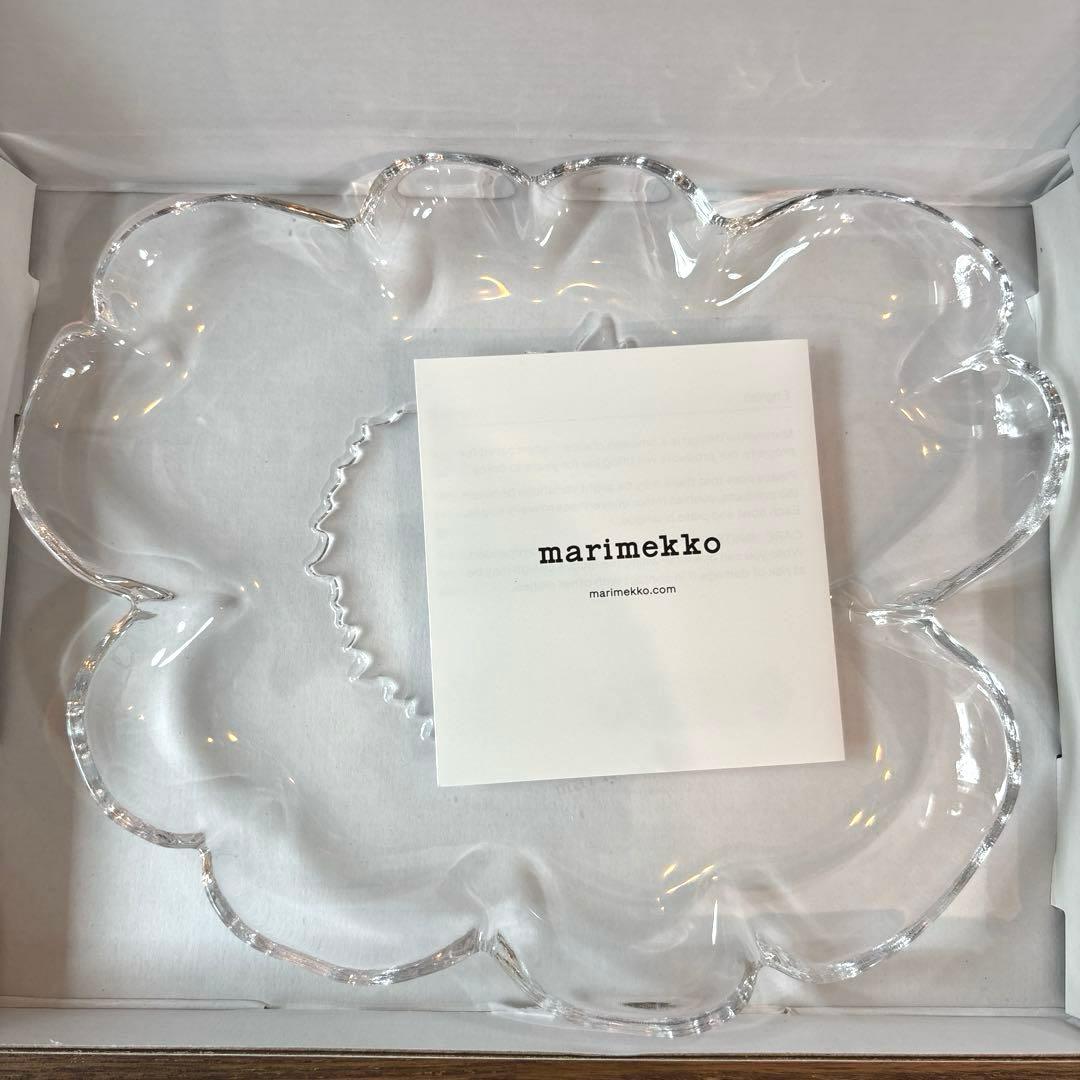 Unikko ガラスプレート 20cm マリメッコ　marimekko プレート