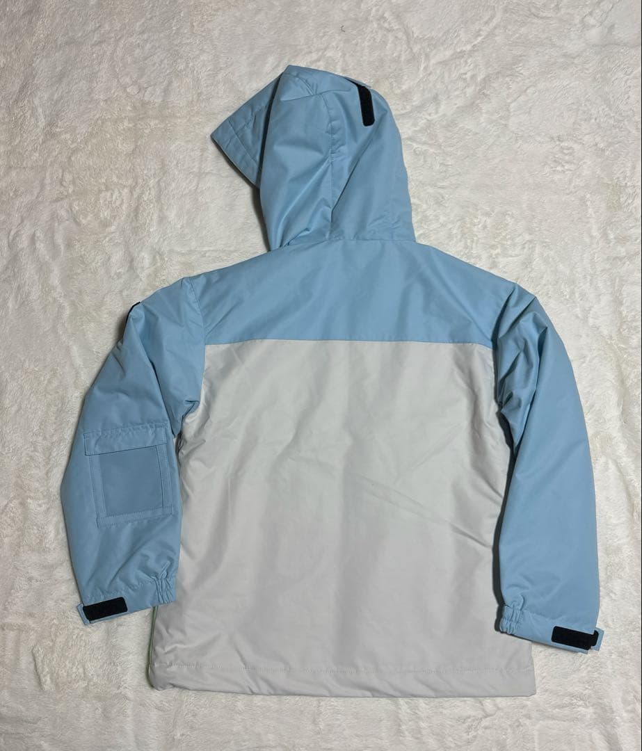 レピピアルマリオ」キッズサイズ調節機能付きスノーウェア上下セット スキースノボー