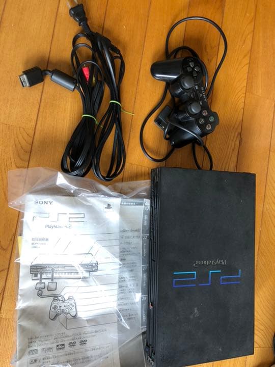 プレステ2本体　箱付き　希少　とディスク1枚