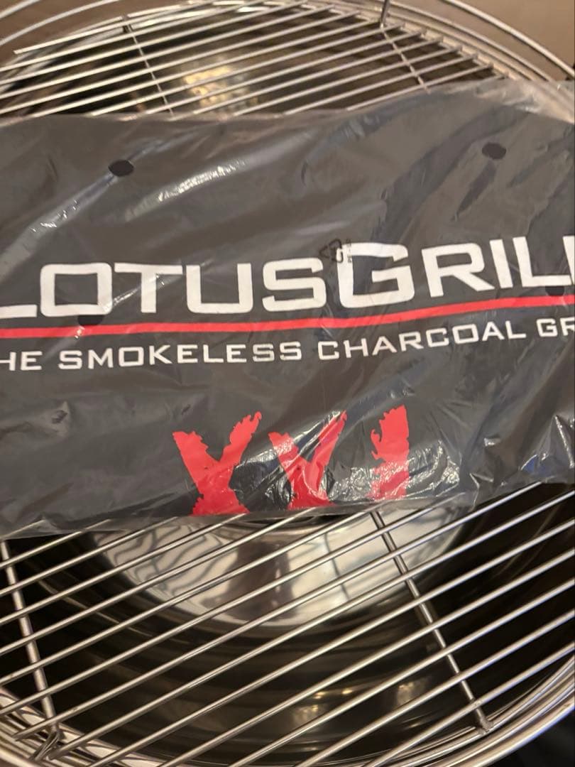 ロータスグリルXXL 赤 スモークレスバーベキュー専用カバー2枚付き動作確認済