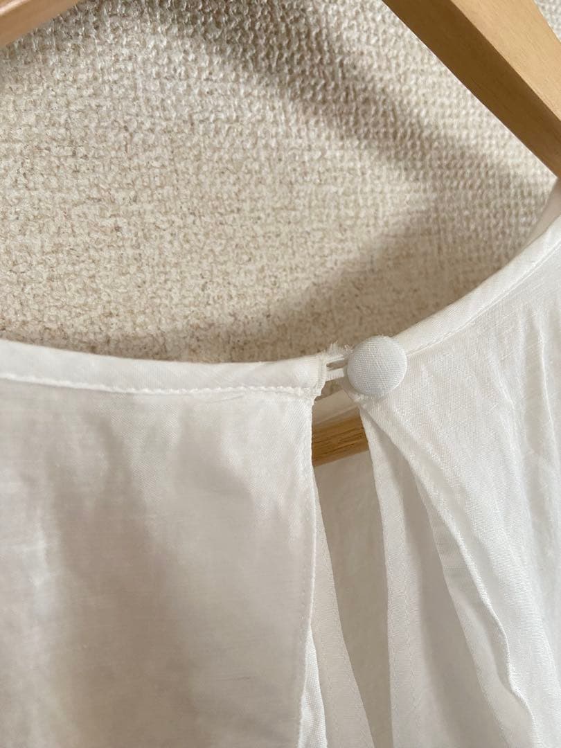 yuni recycled cotton tuck ワンピース ホワイト