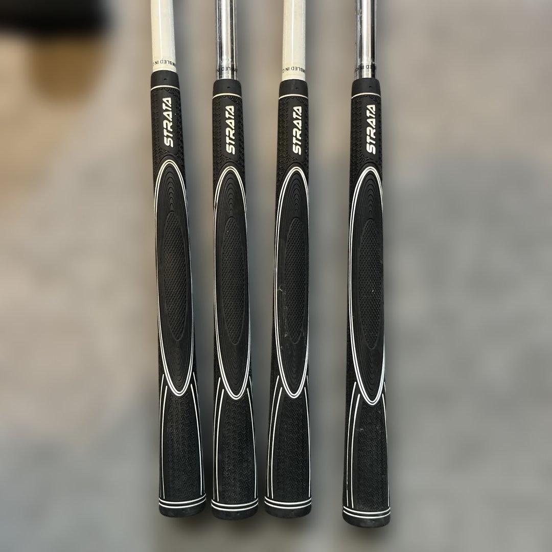 キャロウェイSTRATA ULTIMATE ゴルフクラブセット4本ユーティリティ