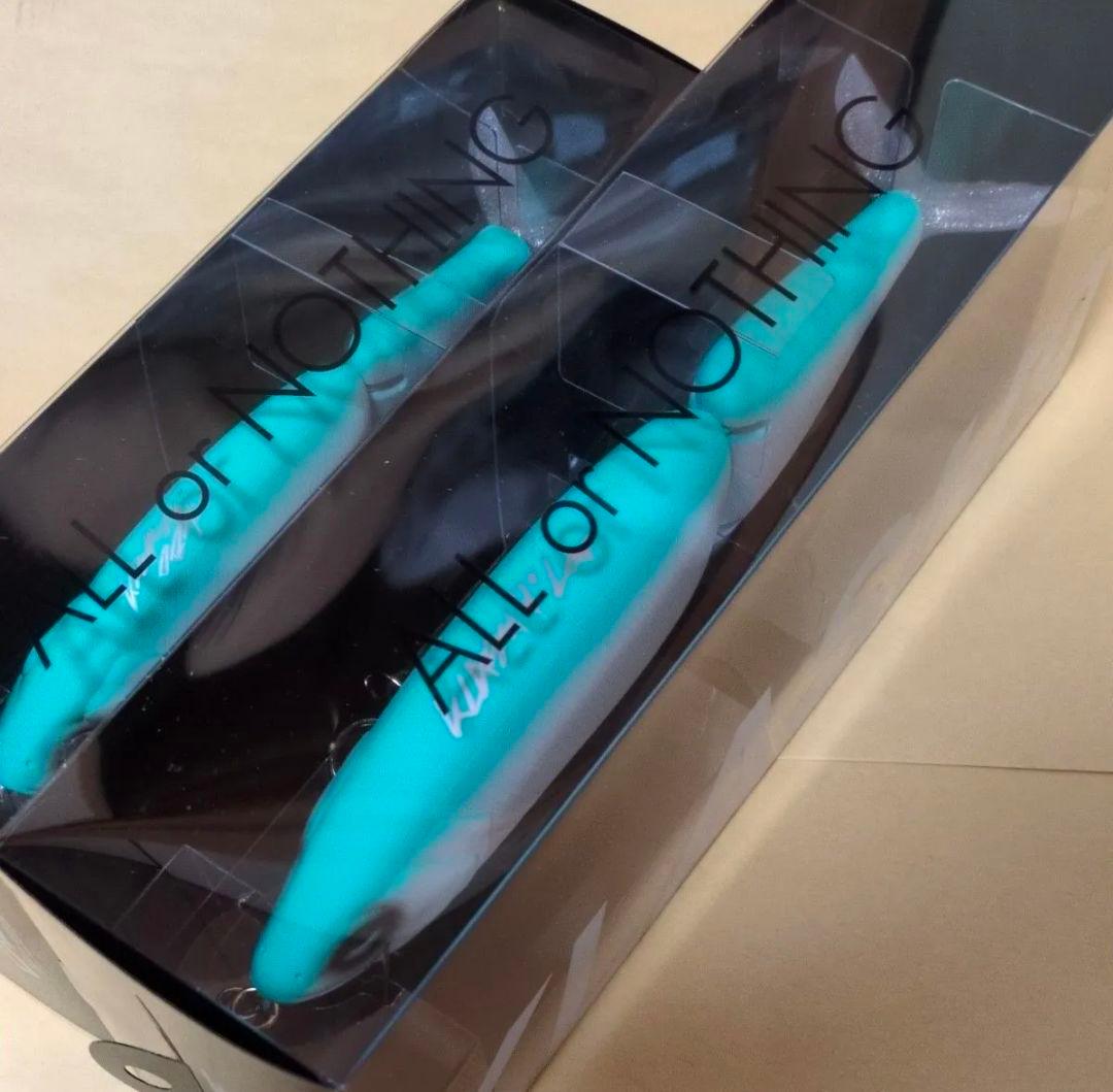 タイニークラッシュ　クラッシュ9　限定カラー　TEN　2個セット　drt