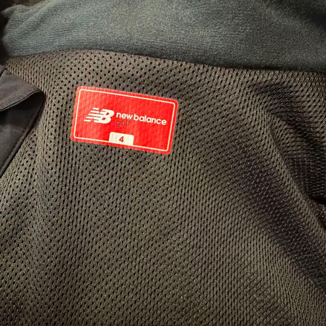 New Balance ブラックジャケット
