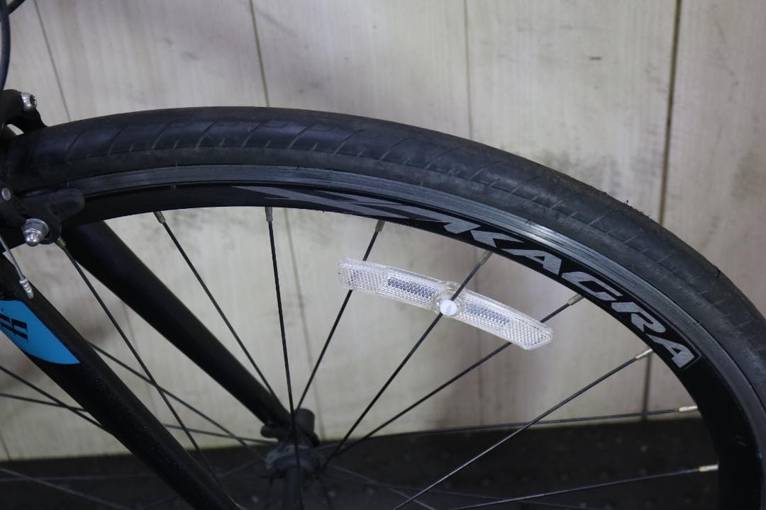 KAGRAカグラ 700C アルミ シマノ18速 470mm クロスバイク