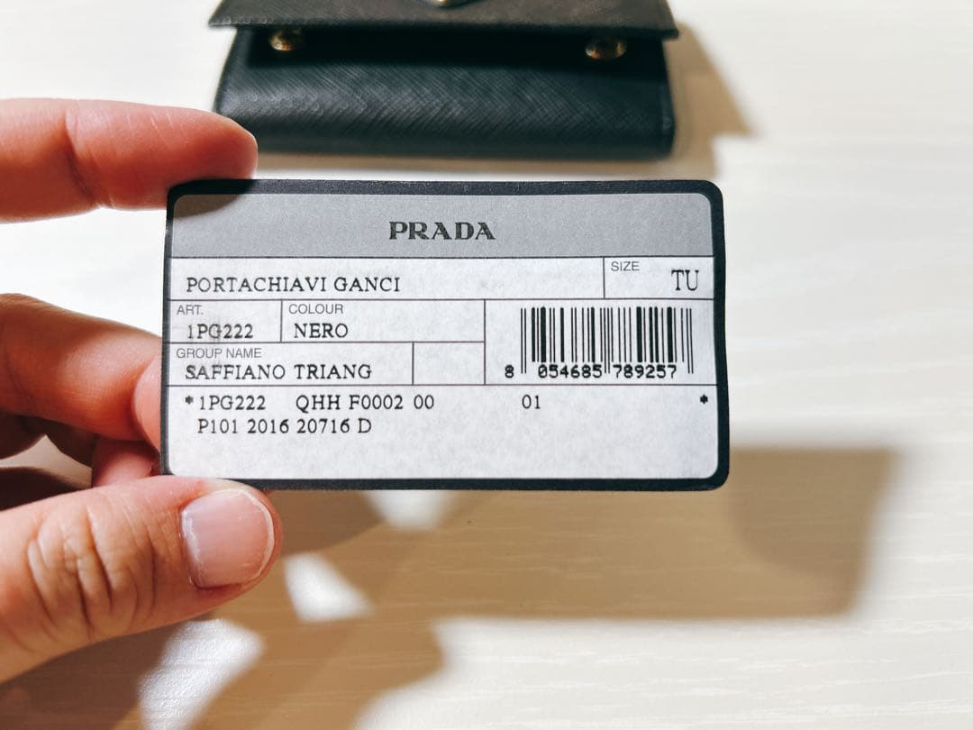 『超美品♡』PRADA ブラック サフィアーノレザー キーケース