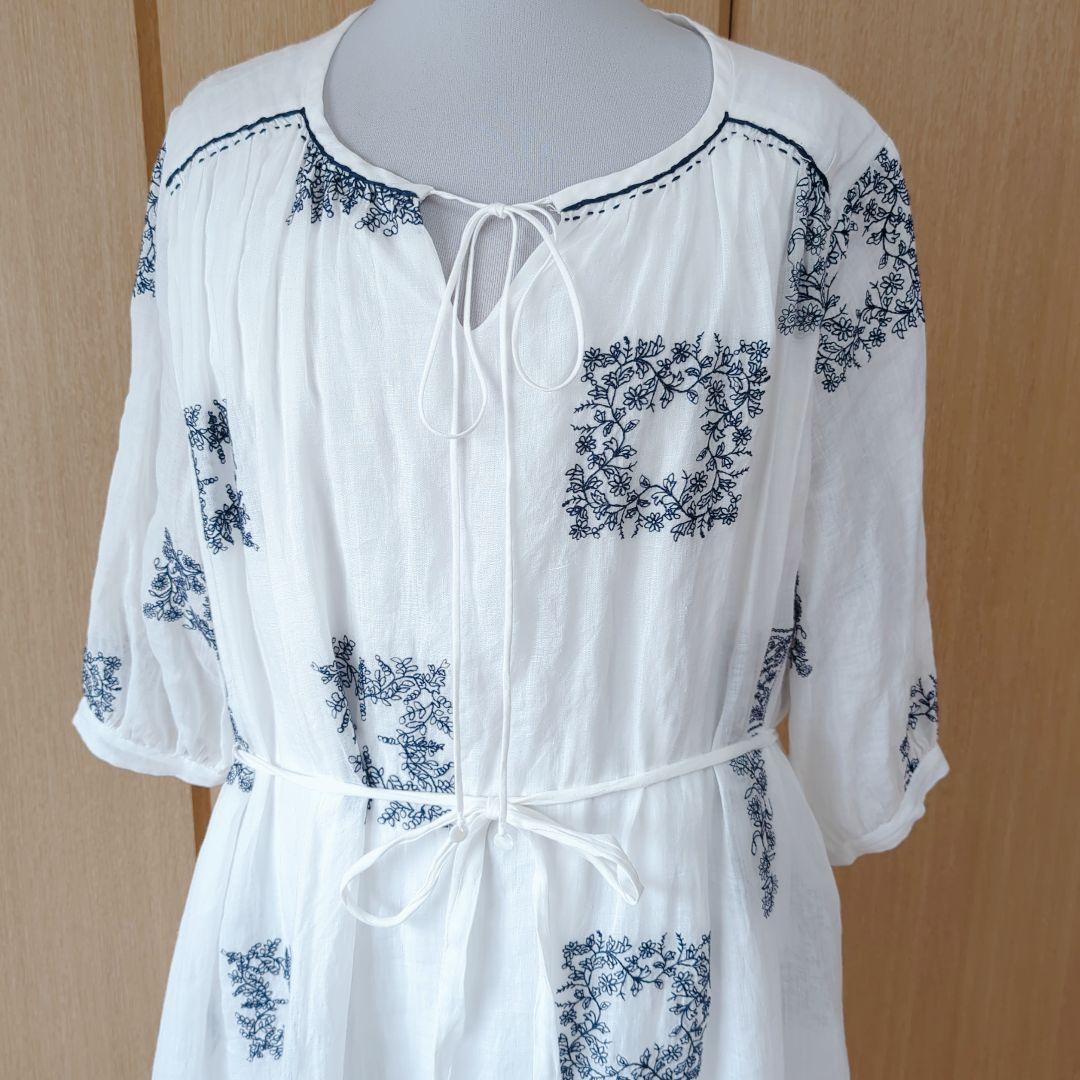 【美品】 センソユニコ MIC リネン100% 刺繍 ワンピース ベルト 清楚