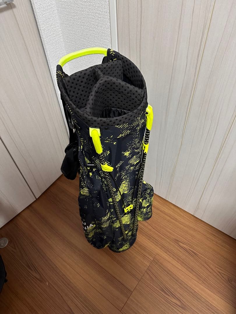 OUUL オウル　スタンド付きキャディバッグ　軽量　訳あり