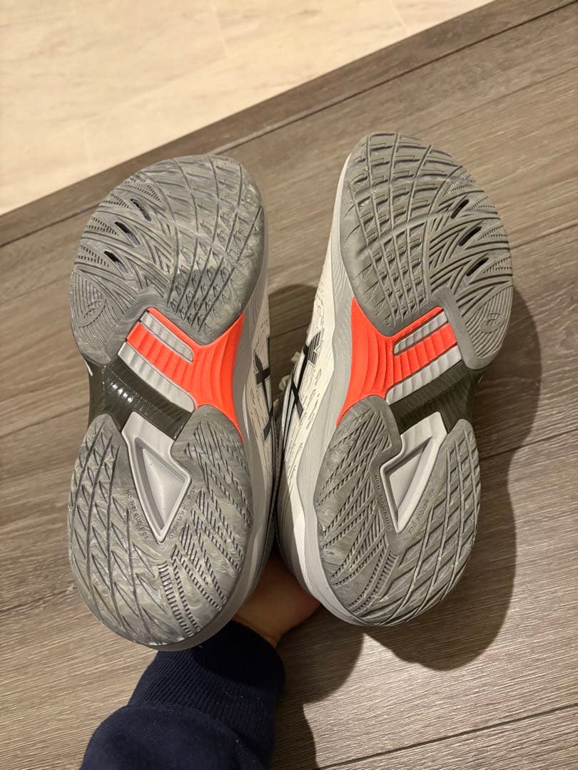 超美品！アシックス　asics バレーシューズ　ミドルカット　27.5cm