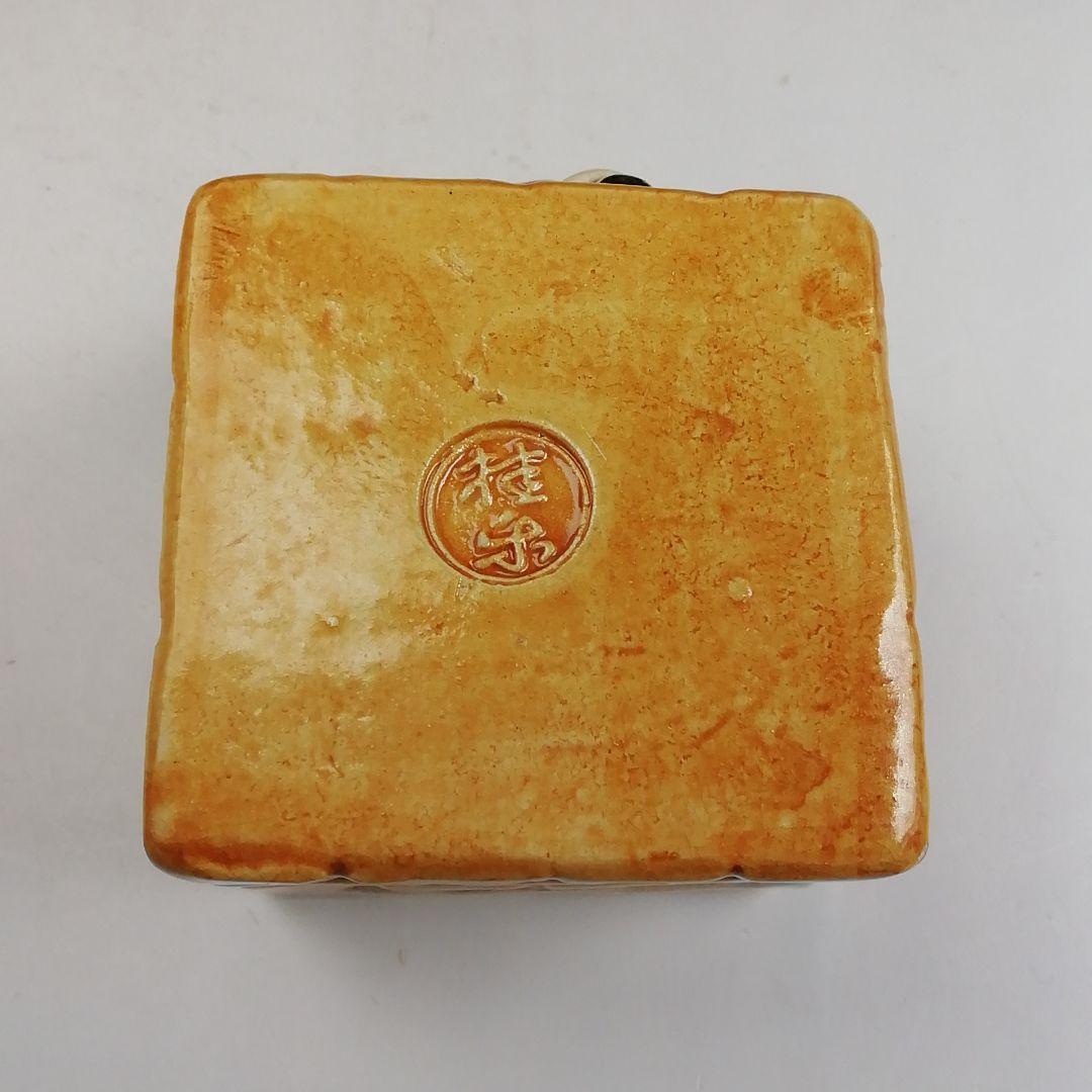 Ｔ８９６　蓋置　『サンタクロース』『伊東桂楽 造』　共箱　茶道具