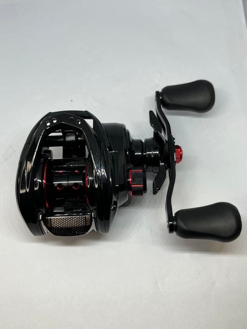 【新品未使用】ダイワDAIWA ベイトリール スポーツライン PT100H右巻き