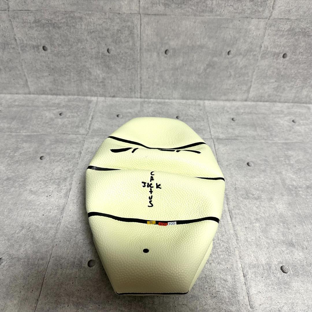 CJ SMILEY GLOW BASKETBALL トラヴィススコット