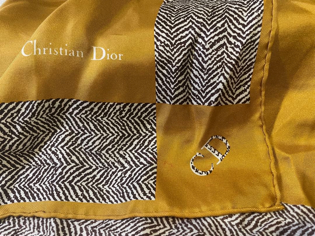 【極美品】ChristianDior シルクスカーフ マスタードキャメル　シルク