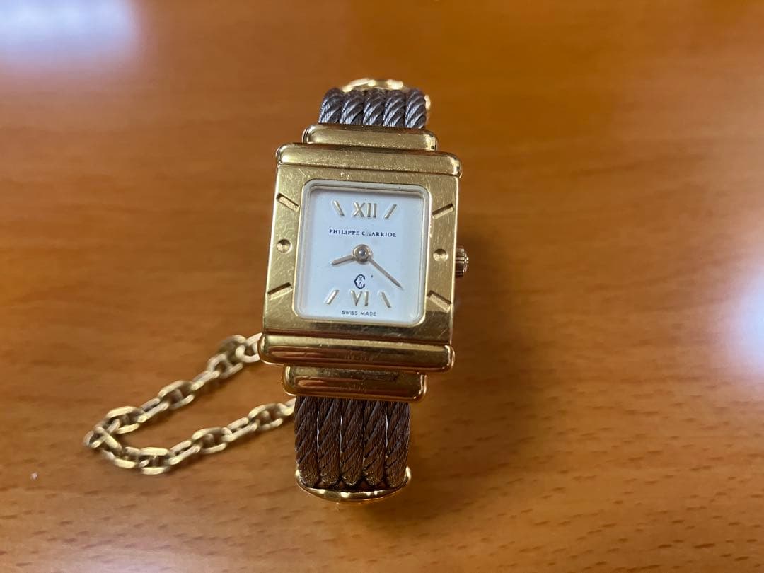 【お値下げ】フィリップシャリオール　レディース　腕時計