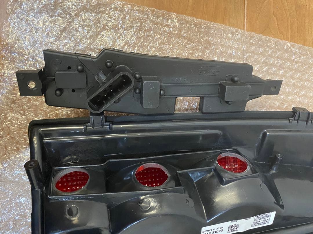 シボレー　C1500 K1500 サバーバン〜99 テールライト　左右セット