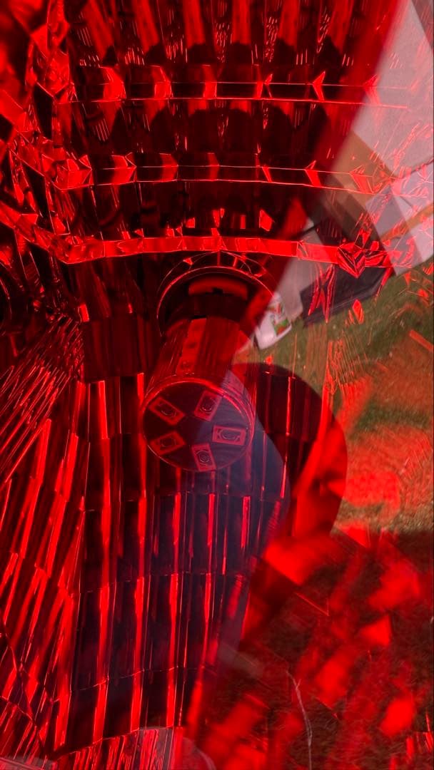 トヨタ200系純正ハイエース右テールランプ（一部LED）