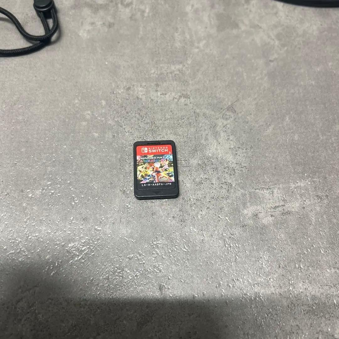 動作確認済み　スイッチブラック 本体 + マリオカート8DX