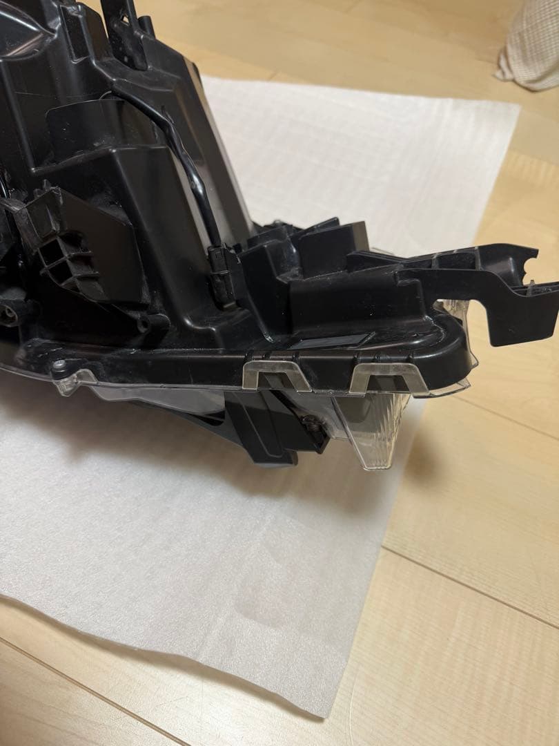 90系ノアLEDヘッドライト 81185-V1071