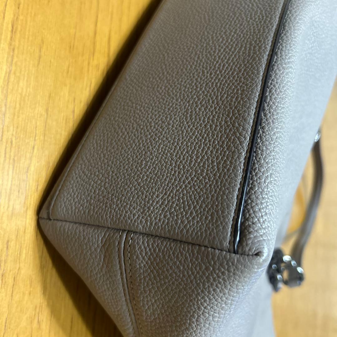 サイリンコーチチェーントートバック