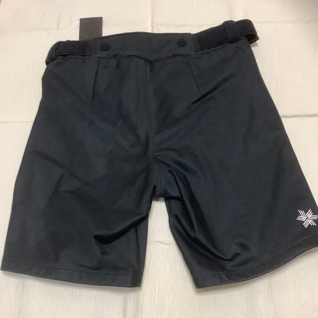 Mサイズ　新品　ゴールドウィン　Goodwin アルペン　ハーフパンツ　黒