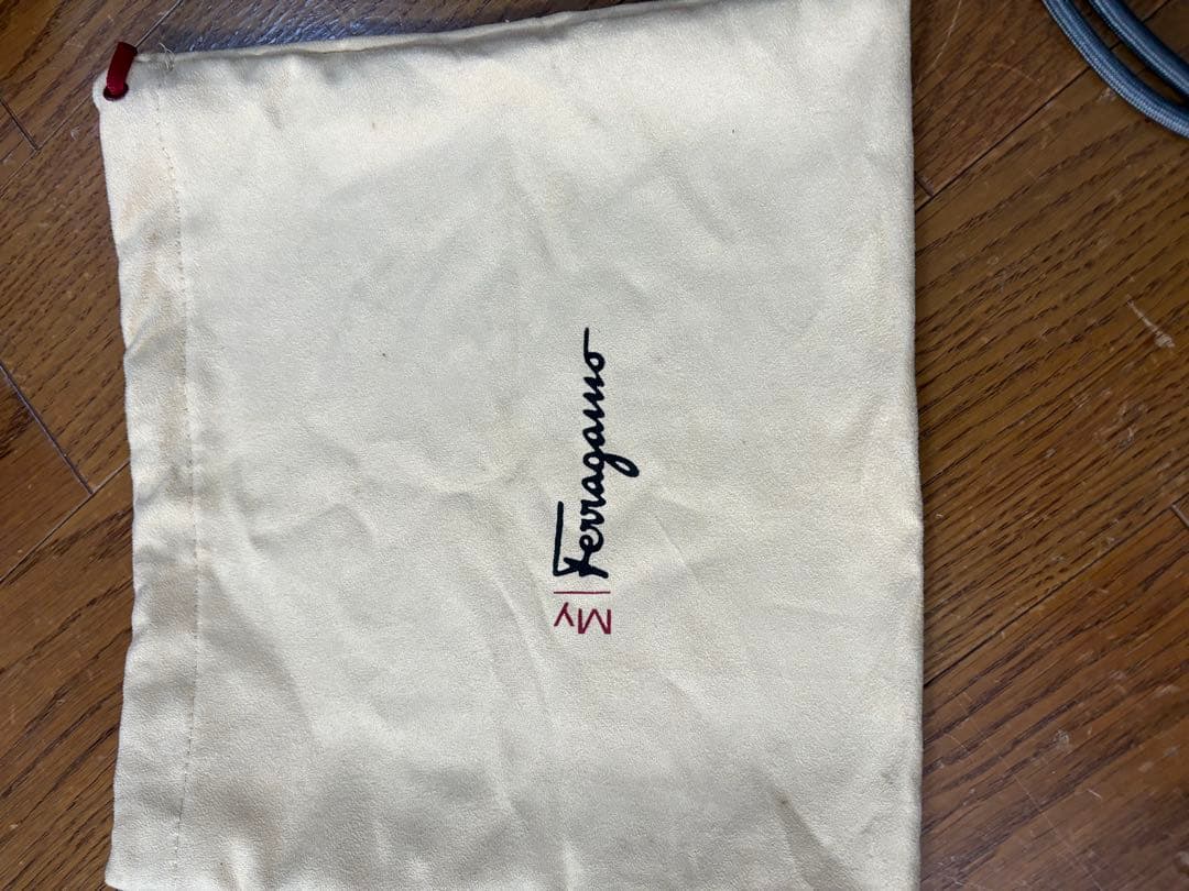 フェラガモ　フラットシューズ　バレリーナ　24センチ✨