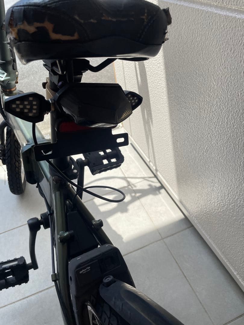 【ジャンク品】glafit グラフィットバイク GFR-01 カーキ