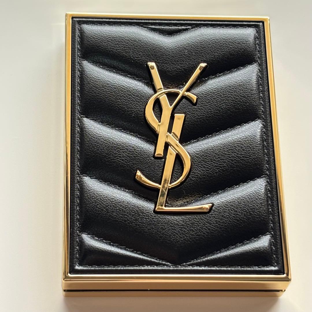 即購入可♡ イヴサンローラン クチュール ミニ クラッチ730 アイシャドウ