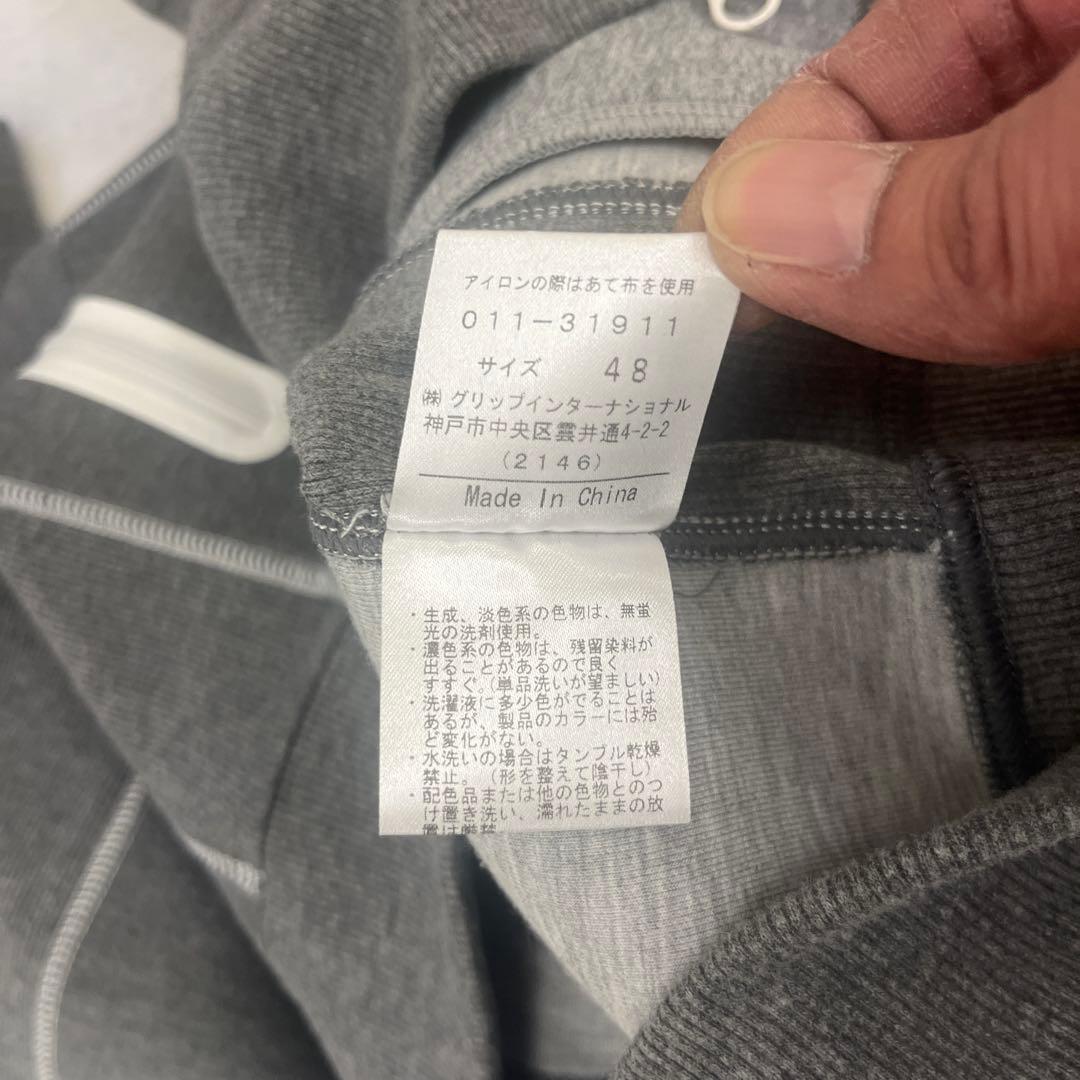 美品！ビバハート　フルジップパーカー　ストレッチ素材　48